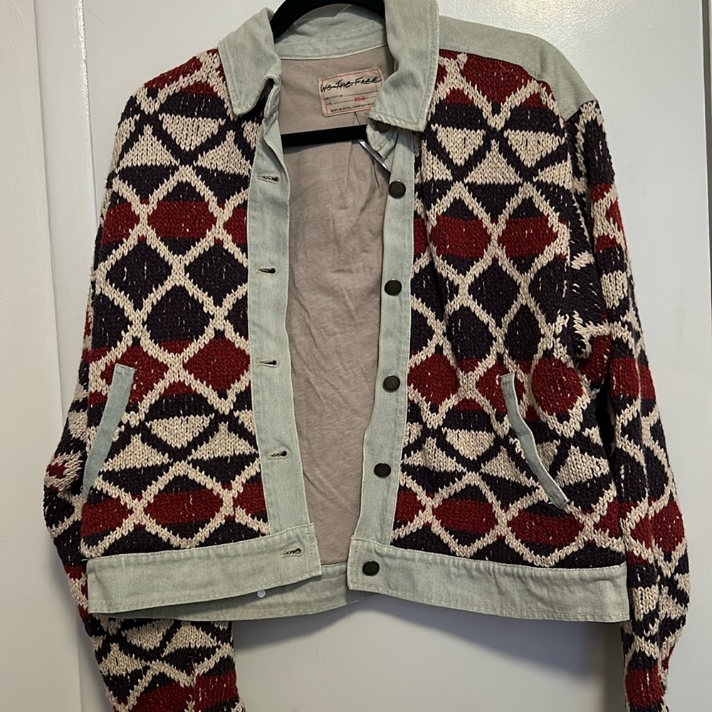 Free People Knitted design with denim S/XS 🧥